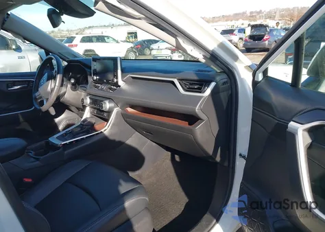 2021 Toyota Rav4 Hybrid Limited from USA, damaged, VIN 4T3D6RFV2MU012577